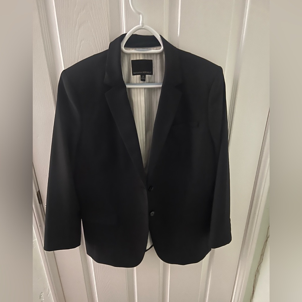 Banana Republic Women’s Black Size 14 Two-Button Blazer